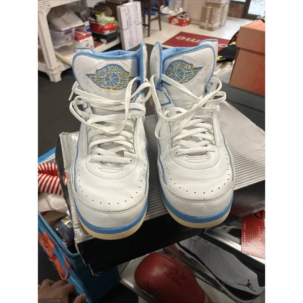 Jordan 2 Retro Sz 14 Melo White University Blue Maize 308308-141 UNC Tarheels BK